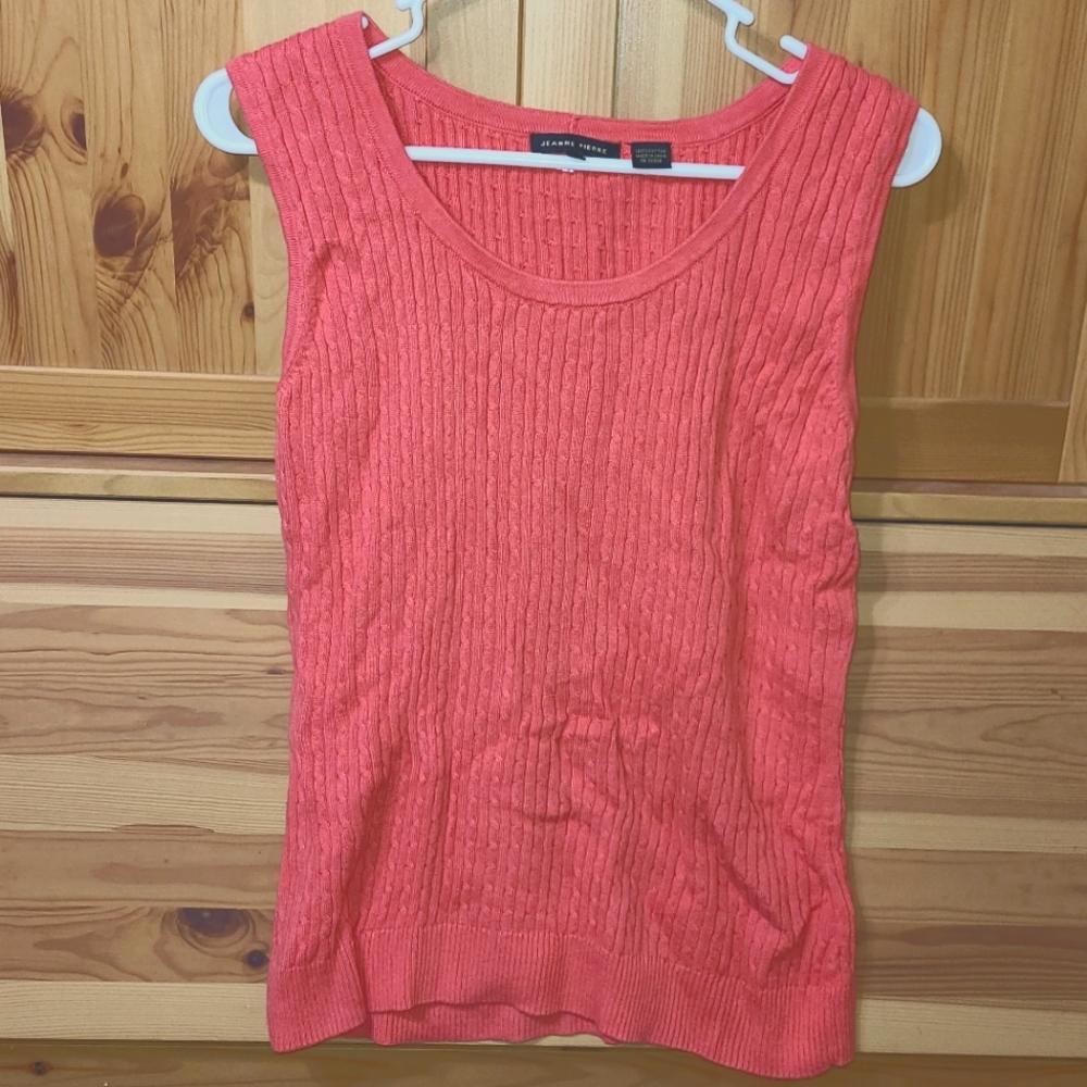 Ladies Cable Knit Sweater Vest